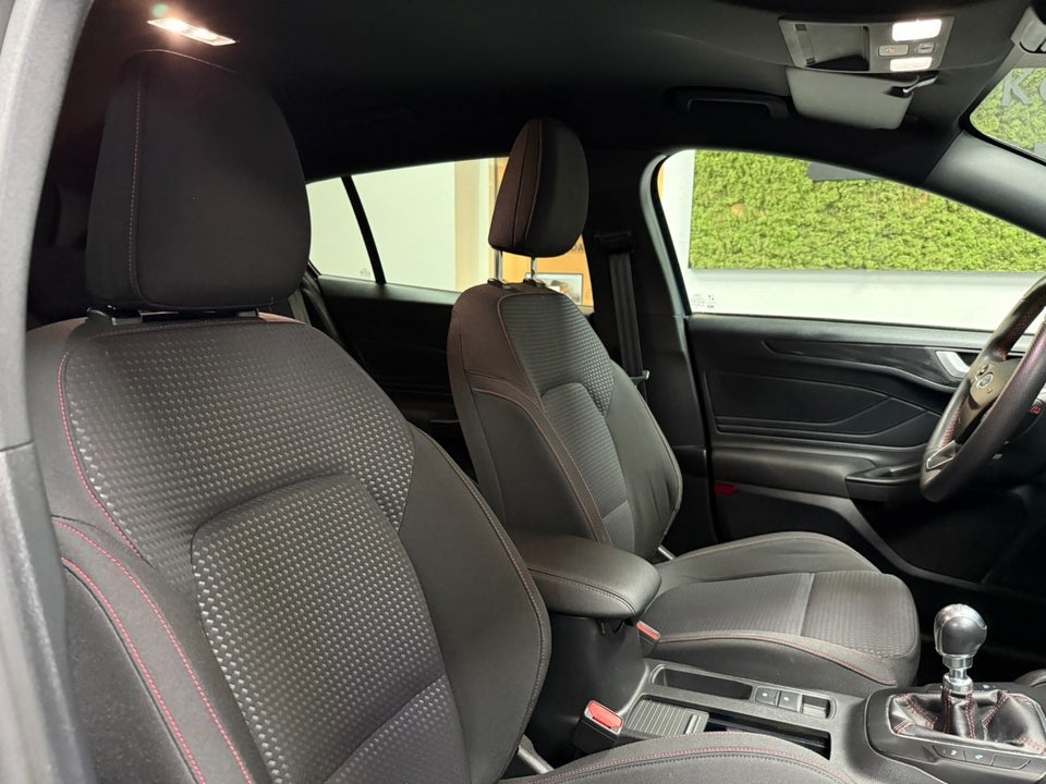 Ford Focus 1,5 EcoBlue ST-Line stc. 5d