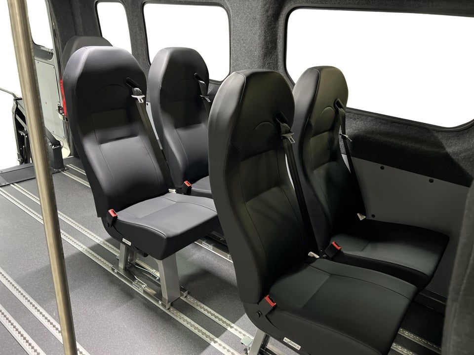 Renault Master V T35 87 E-Tech L3H2 Combi