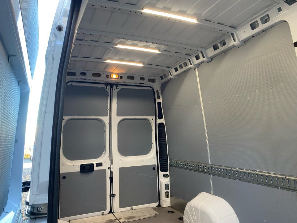 Fiat Ducato 35 Maxi 2,3 MJT 160 Kassevogn L4H3