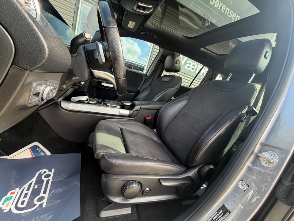 Mercedes EQB300 AMG Line 4Matic 5d