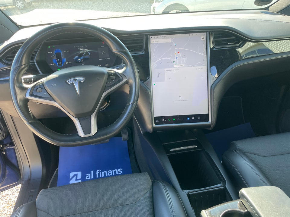 Tesla Model X 75D 5d