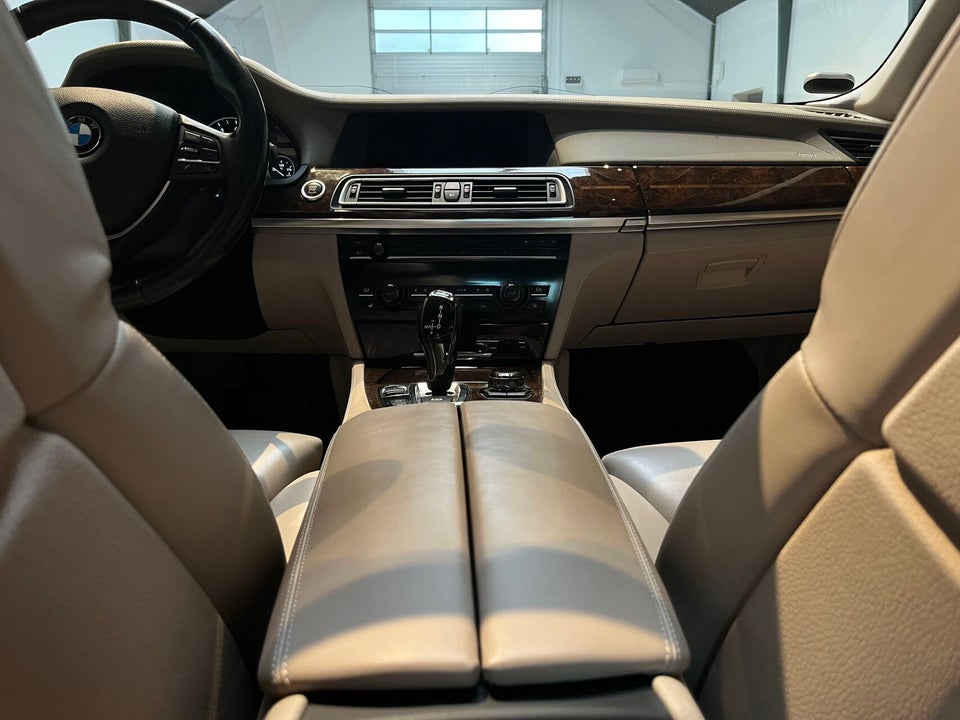 BMW 760i 6,0 Steptr. 4d