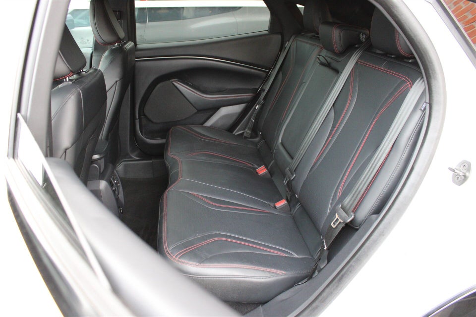 Ford Mustang Mach-E 88 Premium Extended Range 5d