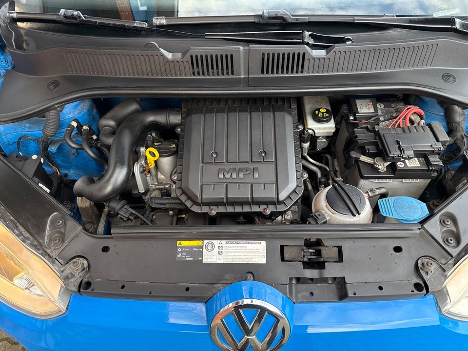 VW Up! 1,0 75 High Up! BMT 5d