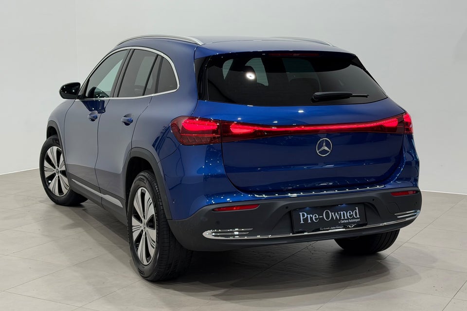 Mercedes EQA300 Progressive 4Matic 5d