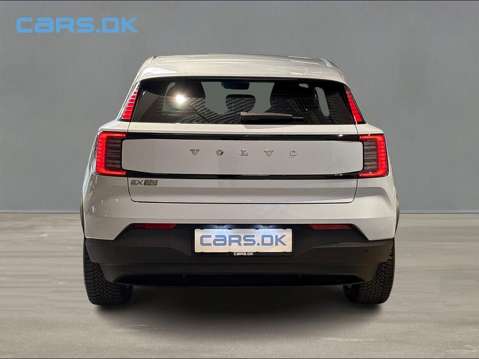 Volvo EX30 Standard Range Core 5d