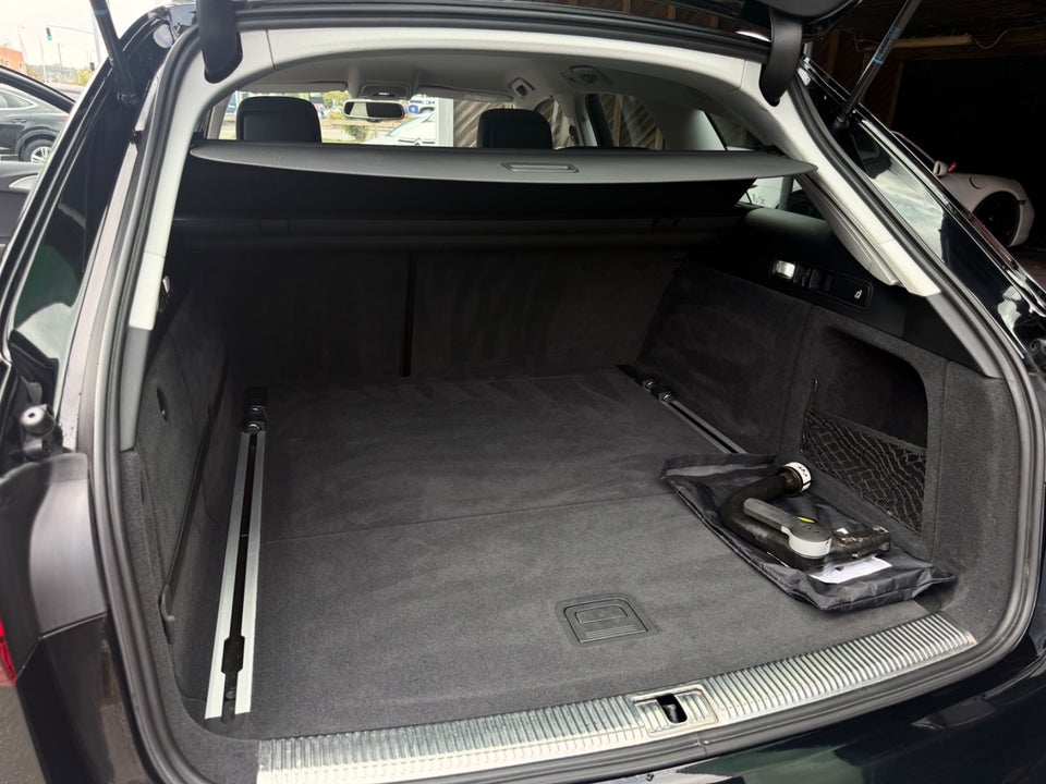 Audi A6 2,0 TDi 190 S-line Avant S-tr. 5d