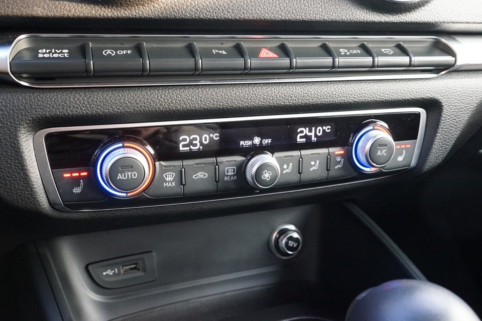 Audi A3 35 TFSi S-line Sportback 5d