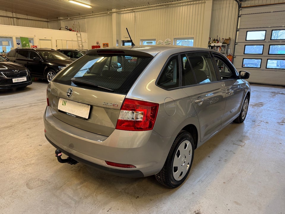 Skoda Rapid 1,2 TSi 105 Ambition Spaceback GreenTec 5d