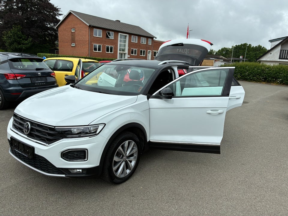 VW T-Roc 1,0 TSi 115 Style 5d