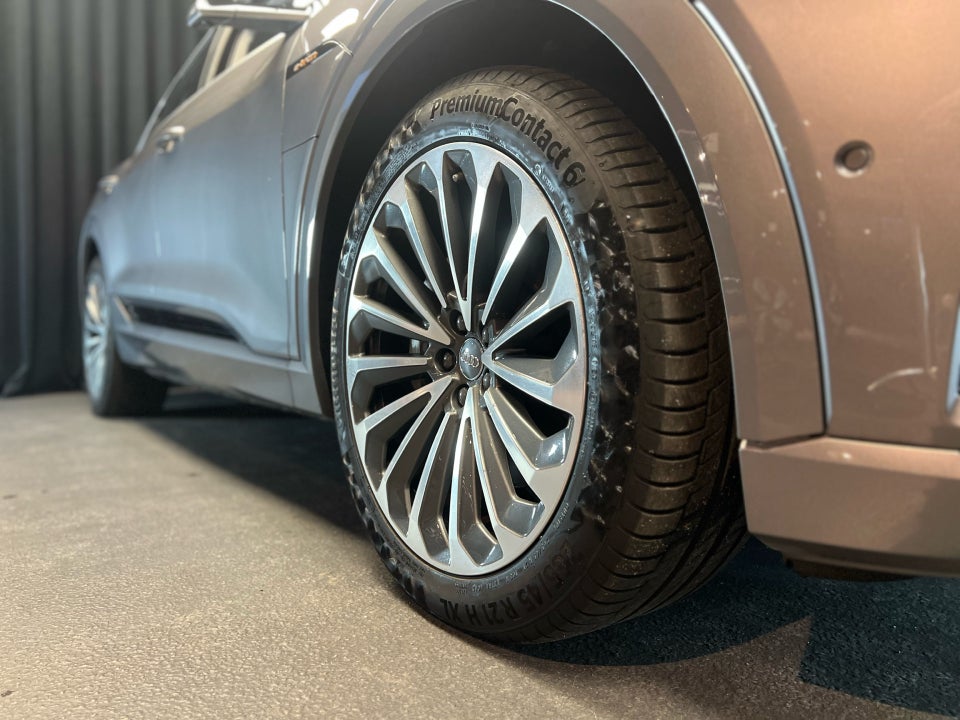 Audi e-tron 55 Advanced quattro 5d