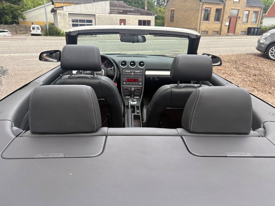 Audi A4 2,0 TFSi Cabriolet Multitr. 2d