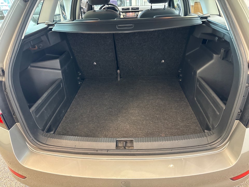 Skoda Fabia 1,0 MPi 75 Ambition Combi 5d