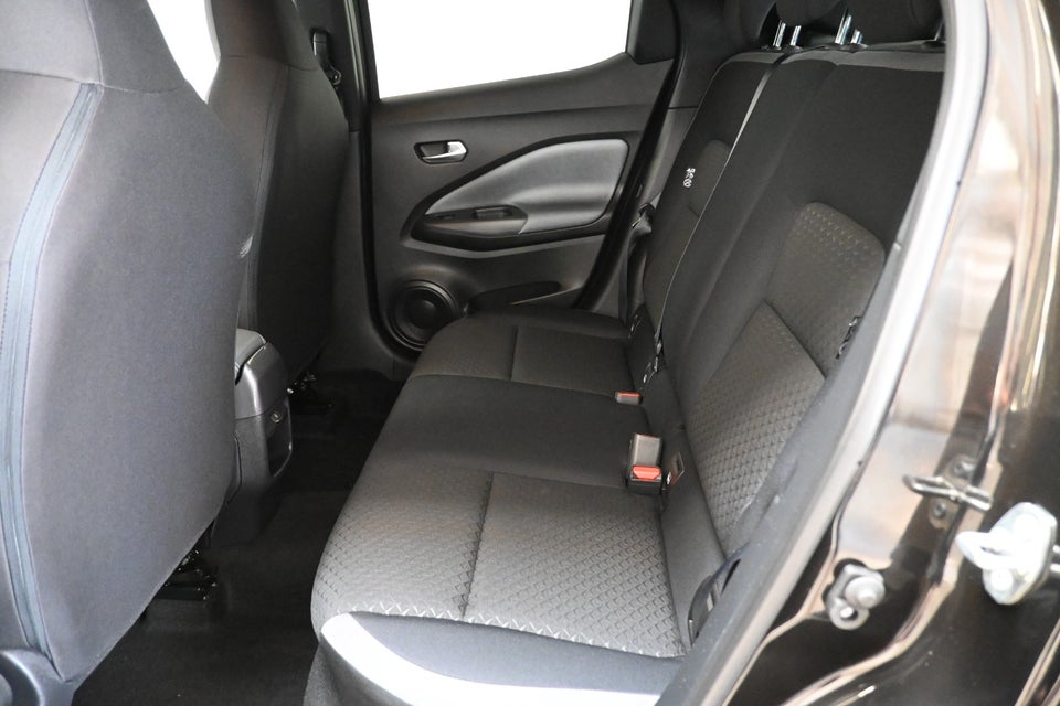 Nissan Juke 1,0 Dig-T 114 N-Connecta DCT 5d