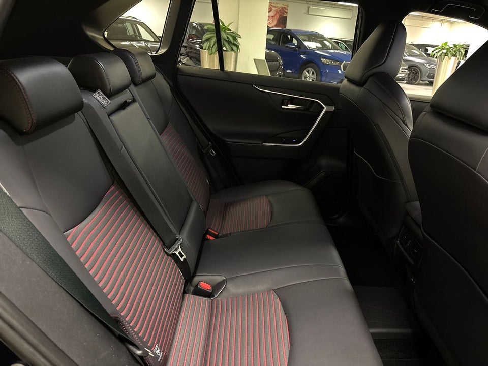 Toyota RAV4 2,5 Plug-in Hybrid Style AWD-i 5d