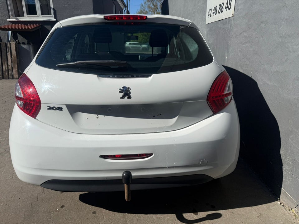 Peugeot 208 1,2 VTi Active 5d