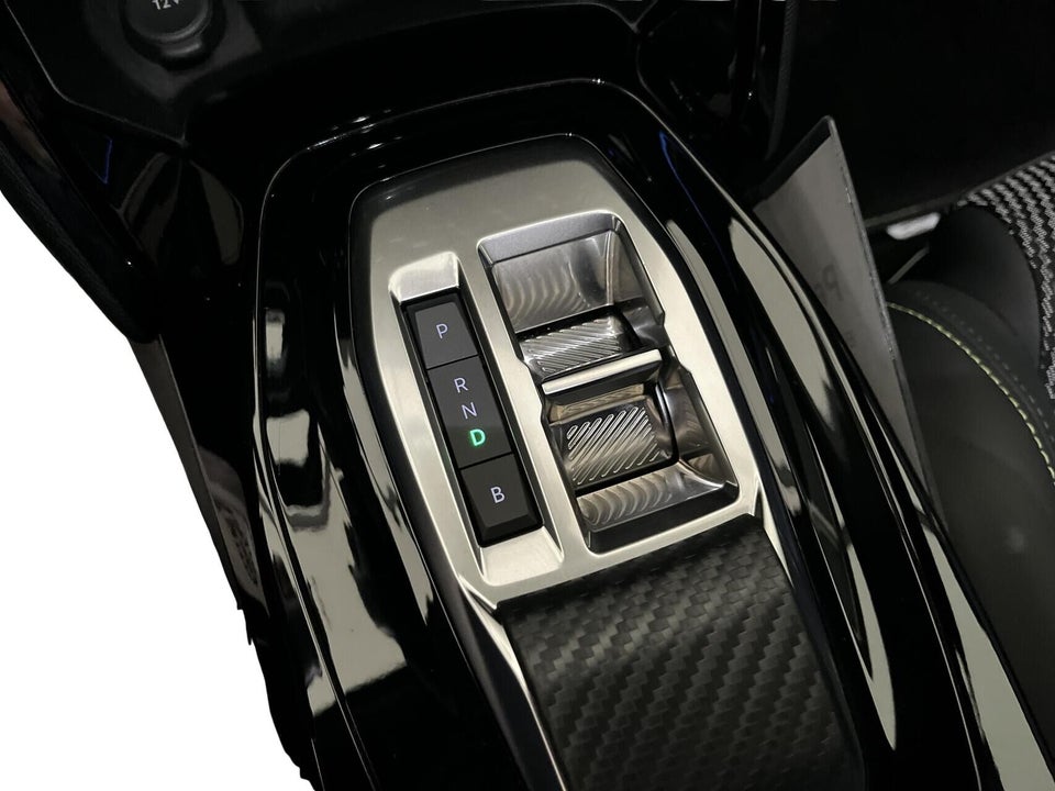 Peugeot e-2008 54 GT 5d