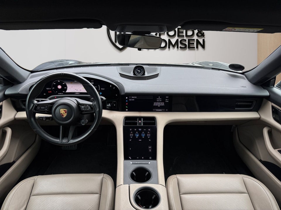 Porsche Taycan 4d