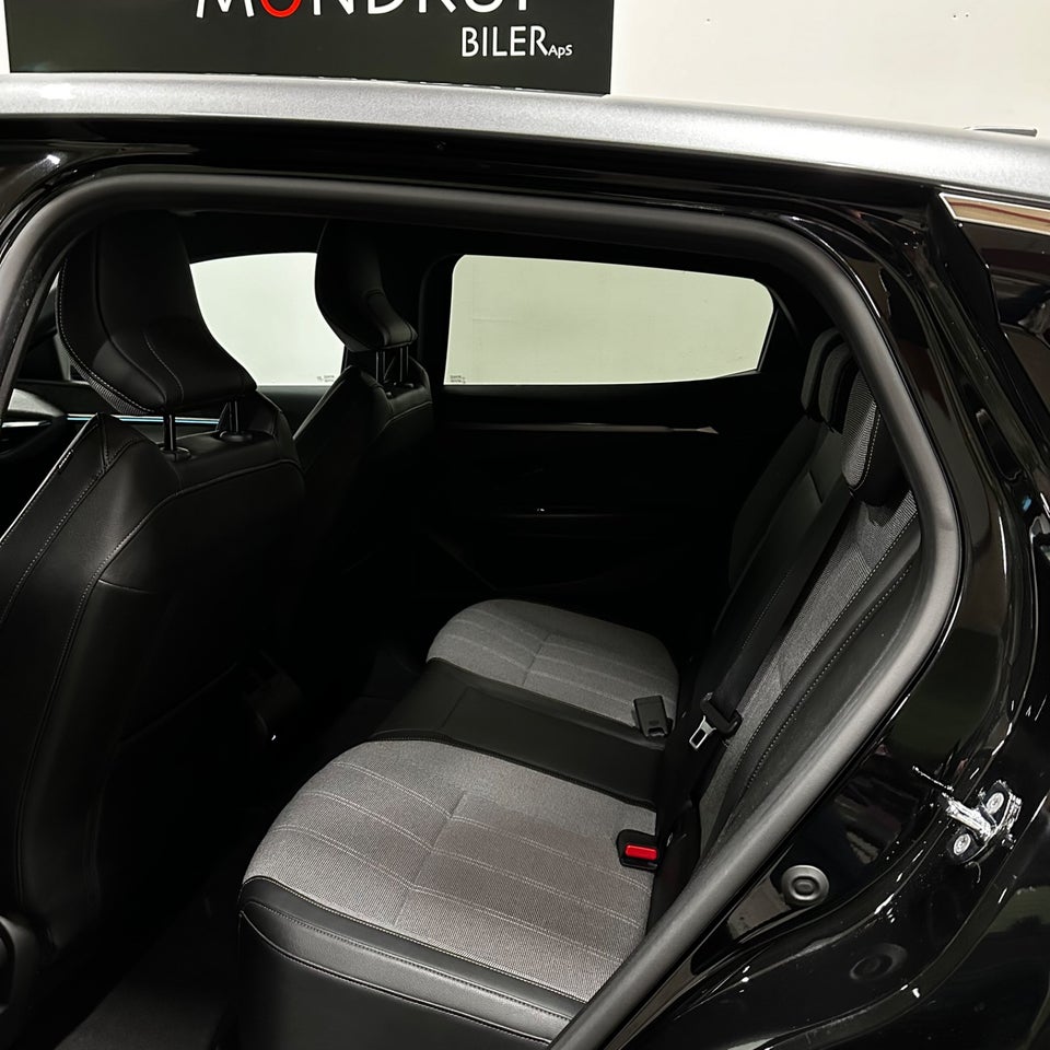 Renault Megane E-Tech 60 Techno 5d