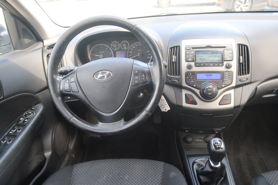 Hyundai i30 1,6 CRDi 90 Comfort CW 5d