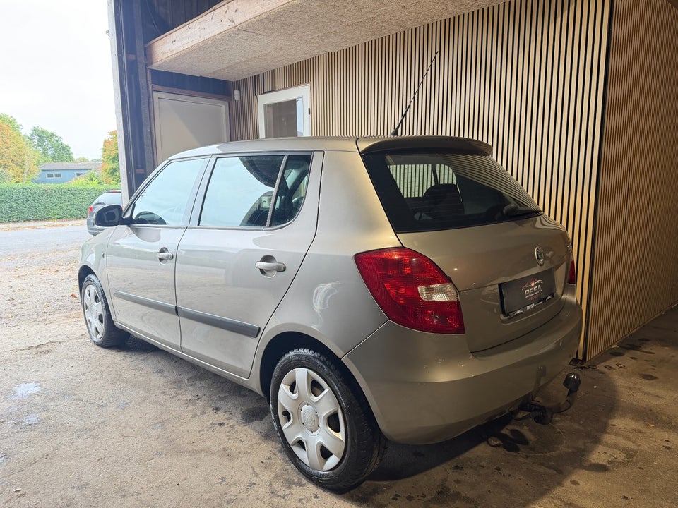 Skoda Fabia 1,2 12V Ambiente 5d