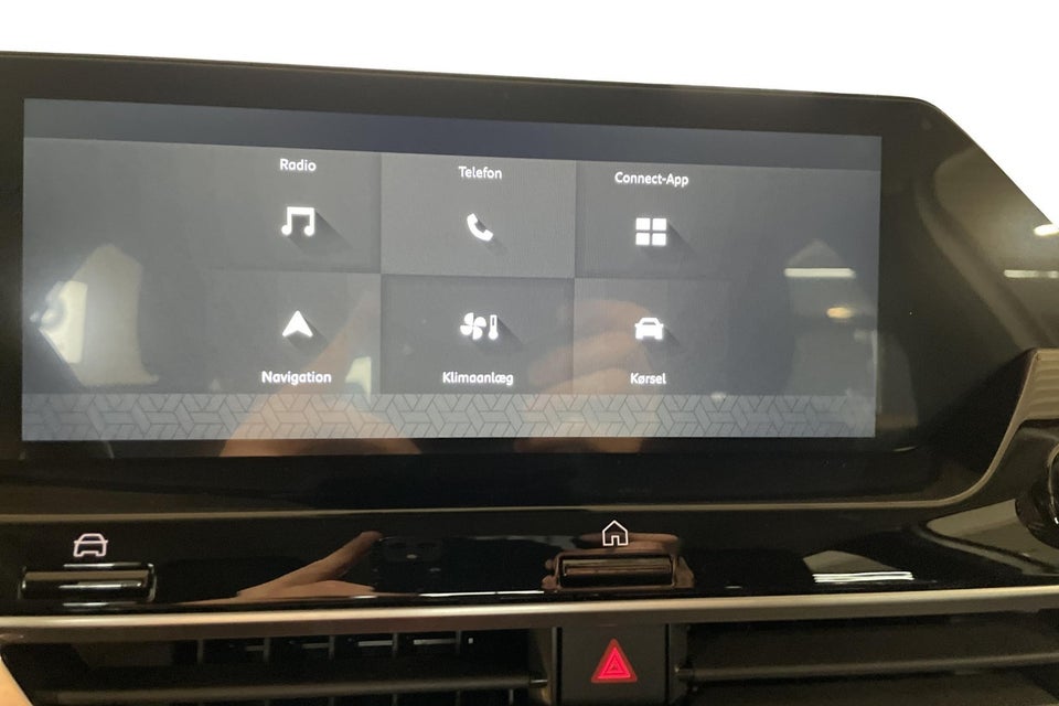 Citroën C4 1,2 PureTech 130 VTR Sport EAT8 5d