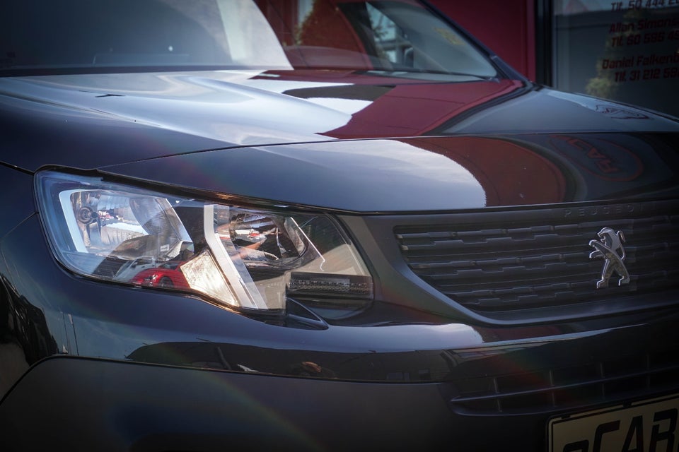 Peugeot Partner 1,5 BlueHDi 130 L2V2 Plus EAT8 Van