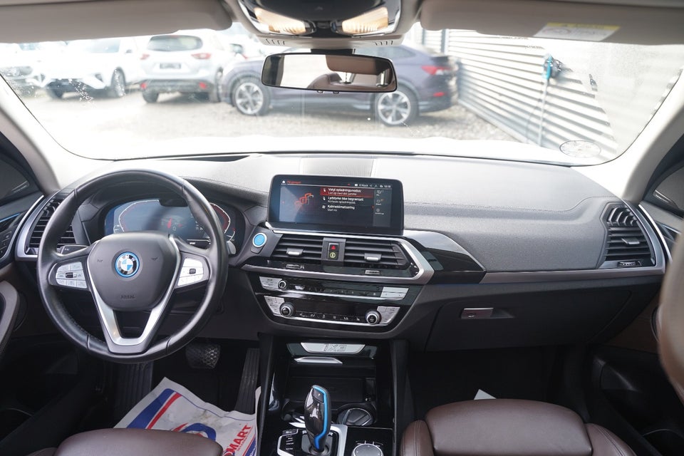 BMW iX3 Charged Impressive 5d