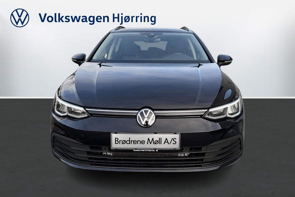 VW Golf VIII 1,5 eTSi 130 Life Variant DSG 5d