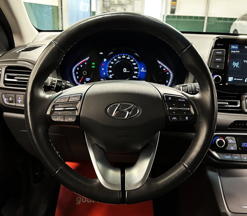 Hyundai i30 1,6 CRDi mHEV Advanced DCT 5d