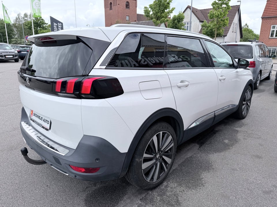 Peugeot 5008 1,5 BlueHDi 130 Allure EAT8 7prs 5d
