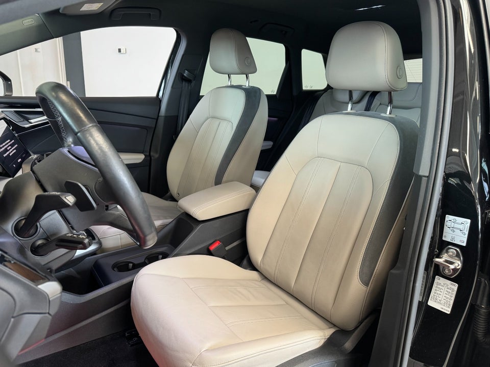 Audi Q4 e-tron 40 Advanced 5d