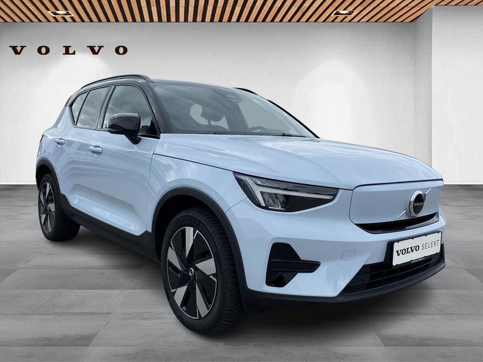 Volvo XC40 ReCharge Extended Range Plus 5d