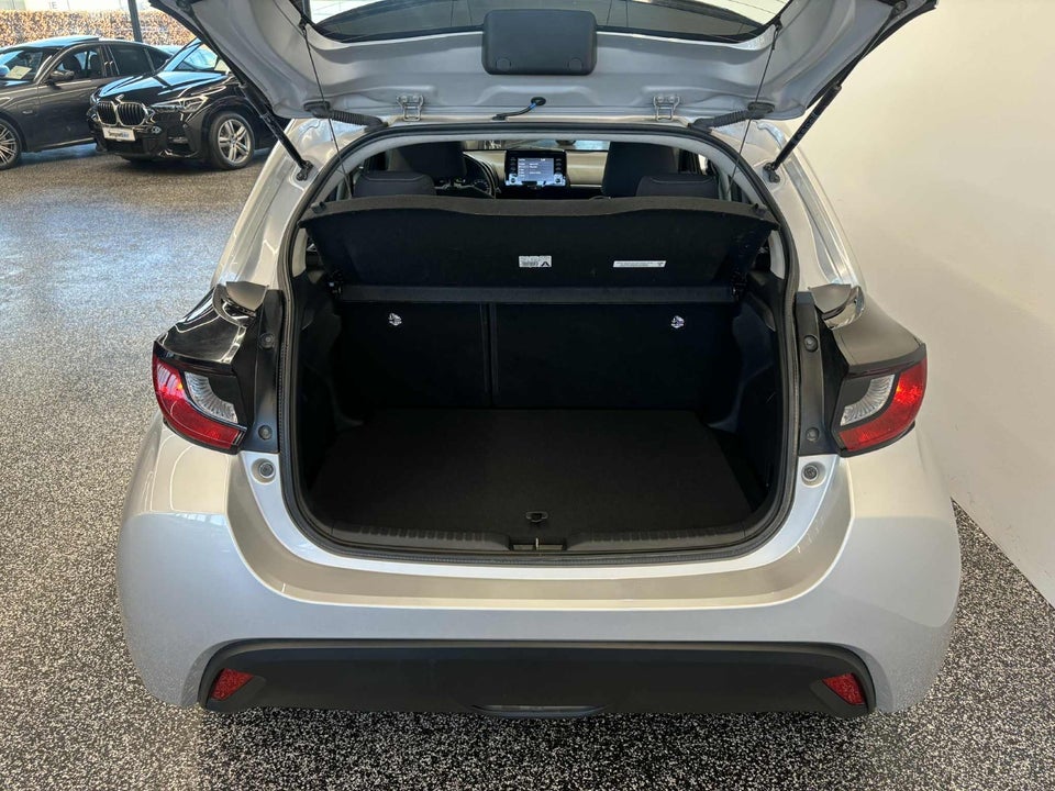 Toyota Yaris 1,5 Hybrid H2 e-CVT 5d