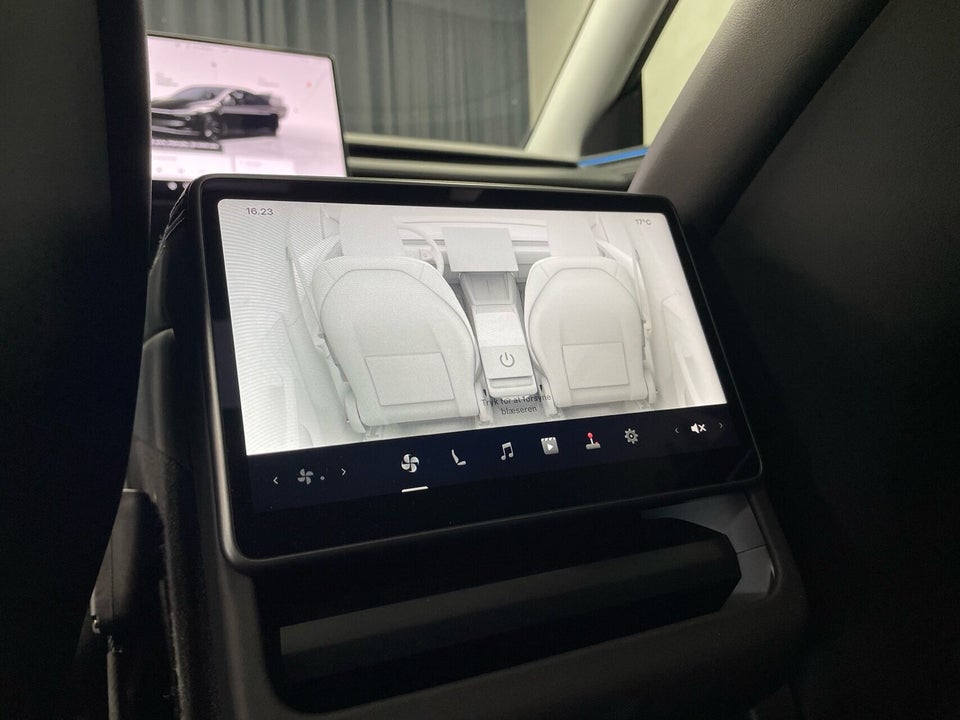 Tesla Model Y Premium Long Range AWD 5d