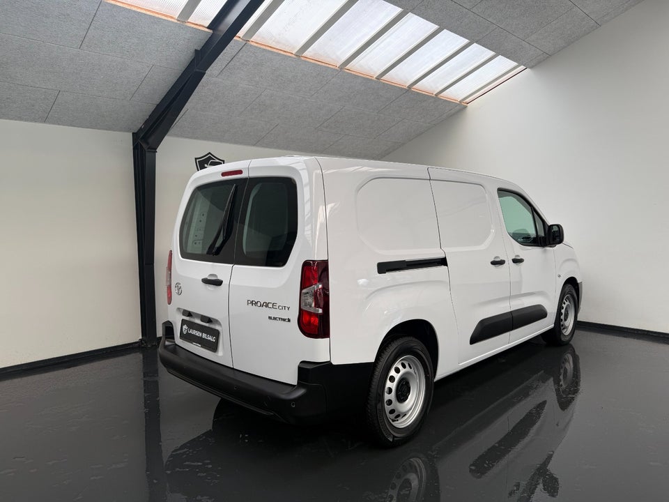 Toyota ProAce City 50 Long Comfort Master