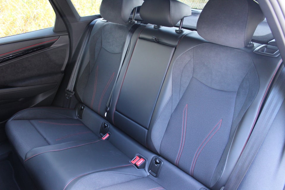 VW ID.7 86 GTX Max 4Motion 5d