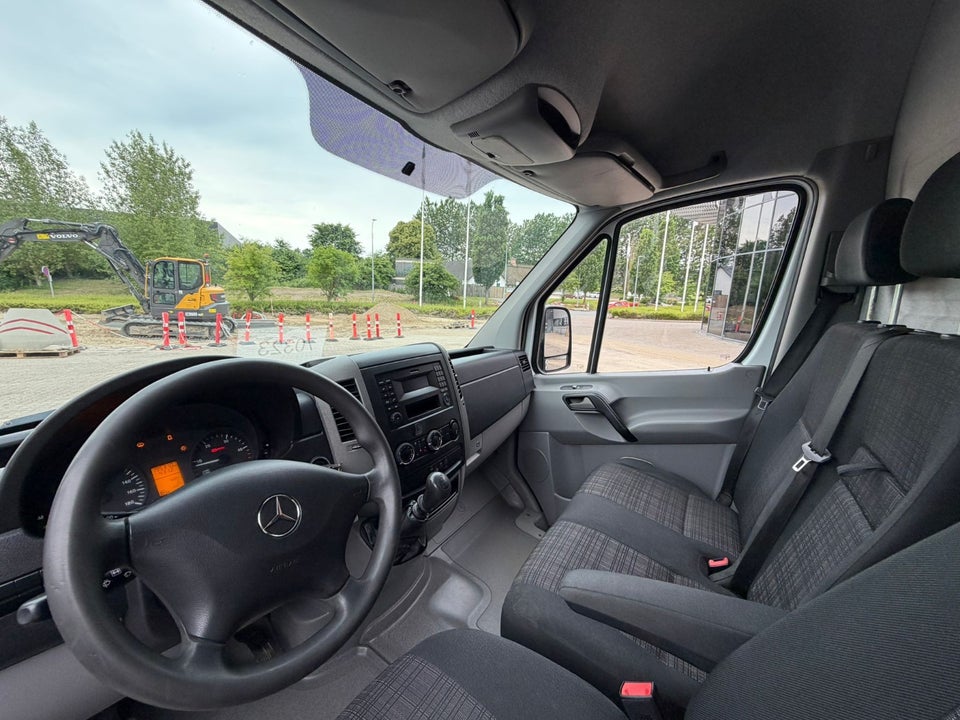 Mercedes Sprinter 316 2,2 CDi R2 Kassevogn 5d