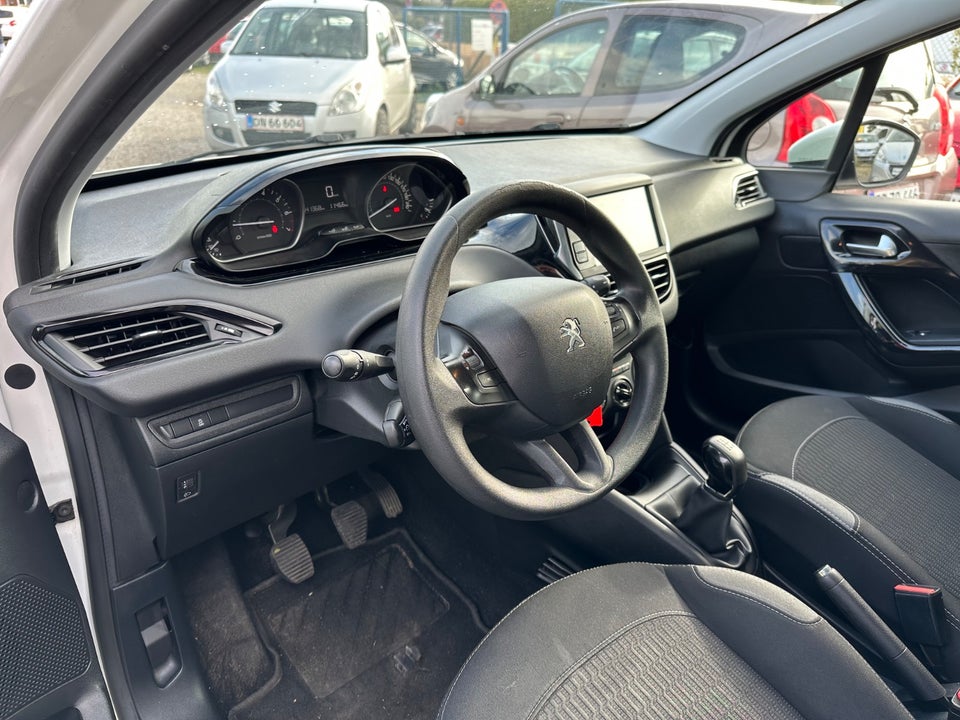 Peugeot 208 1,2 VTi 82 Active 5d