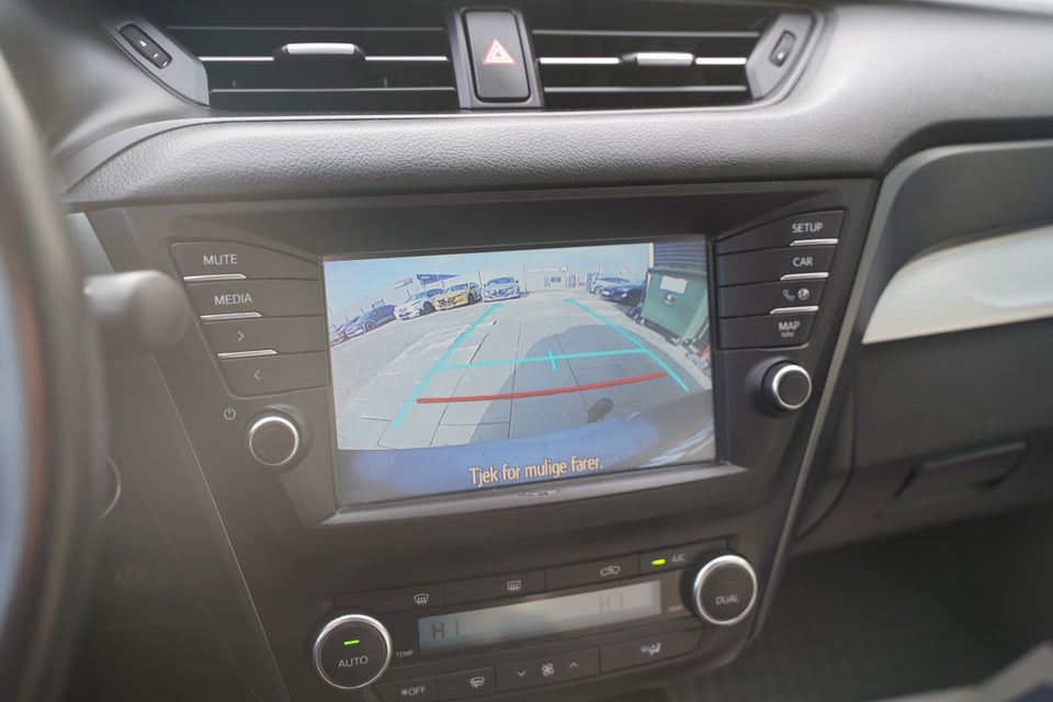 Toyota Avensis 1,8 VVT-i T2 Premium Touring Sports MDS 5d