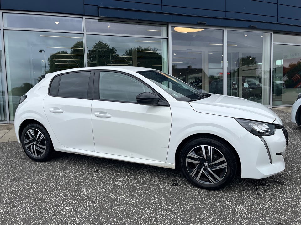 Peugeot 208 1,2 PureTech 100 Allure 5d
