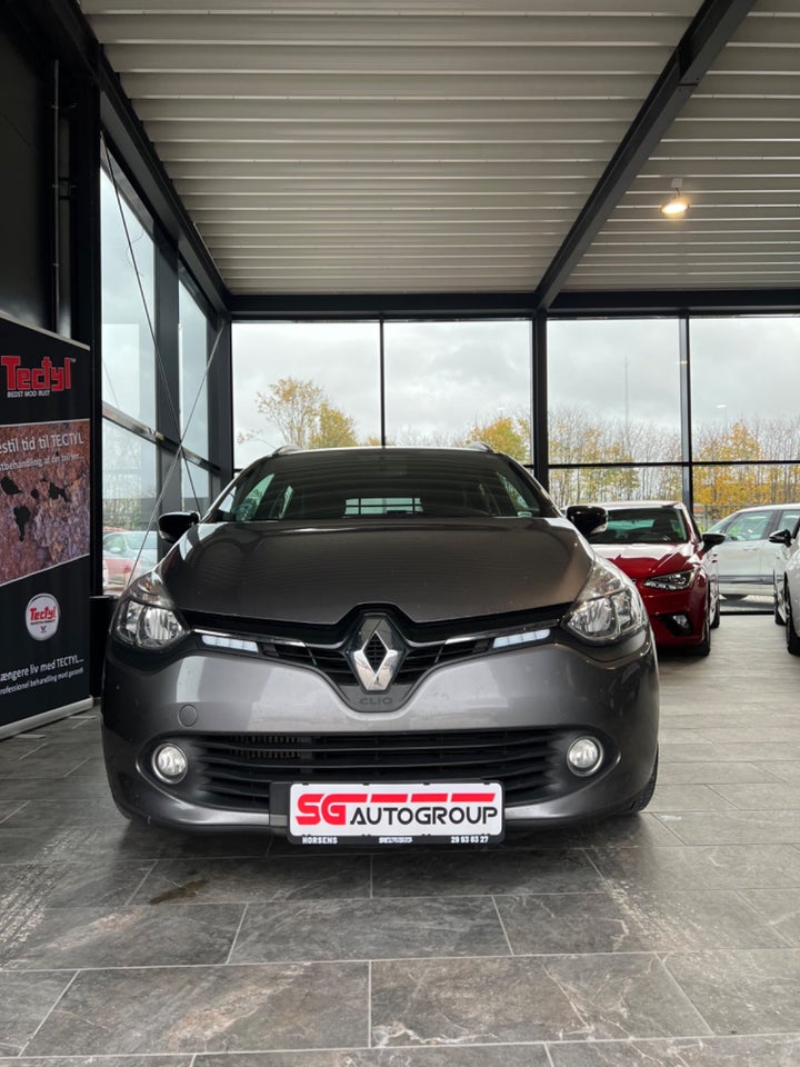 Renault Clio IV 0,9 TCe 90 Expression Sport Tourer 5d