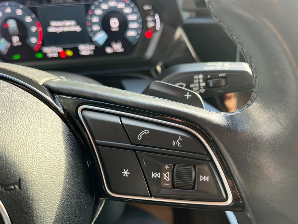 Audi A3 40 TFSi e Prestige Sportback S-tr. 5d