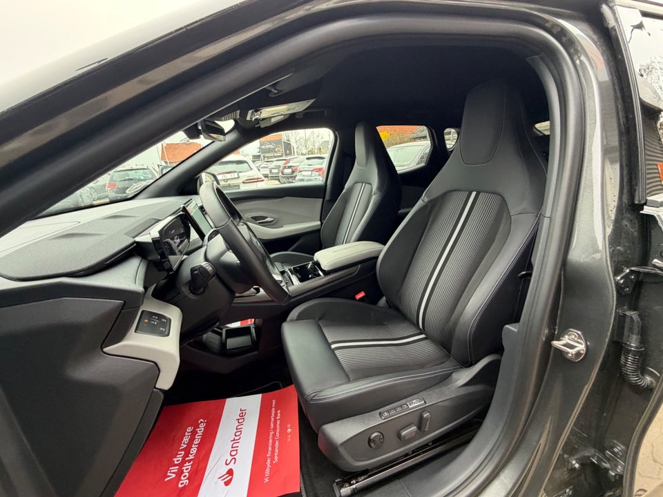 Ford Capri 77 Select Extended Range 5d