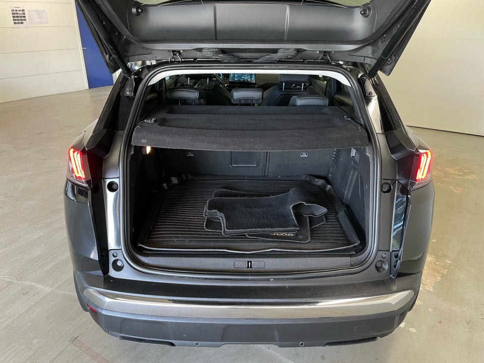 Peugeot 3008 1,6 Hybrid Selection Sport EAT8 5d