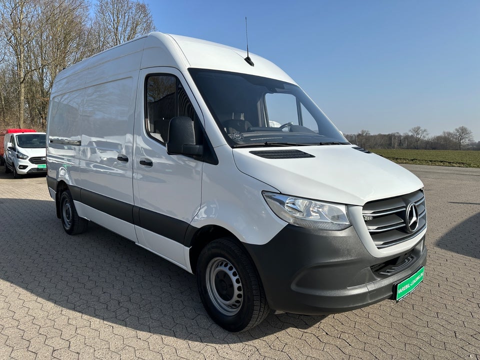 Mercedes Sprinter 317 2,0 CDi A2 Kassevogn aut. RWD