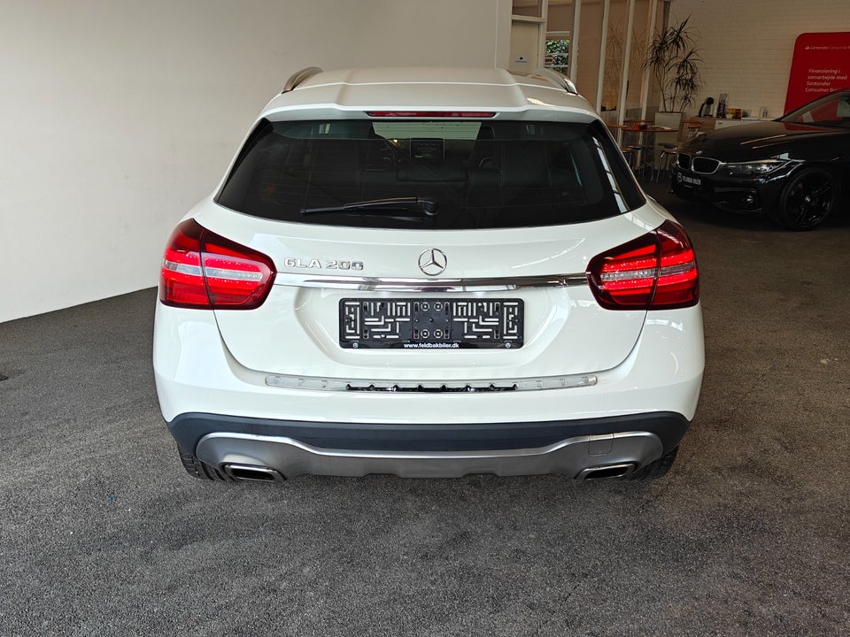 Mercedes GLA200 1,6 aut. 5d