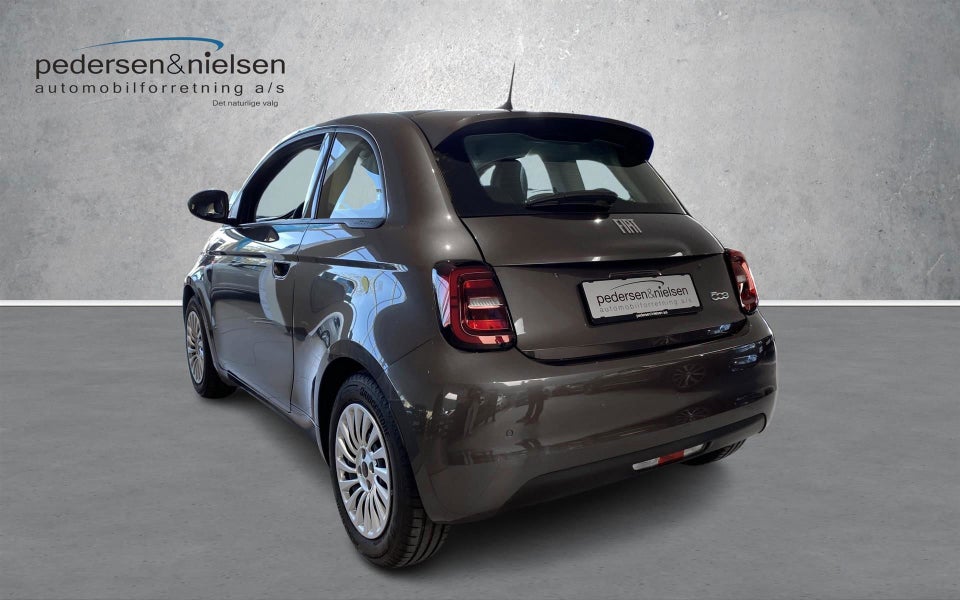 Fiat 500e 42 Icon 3d