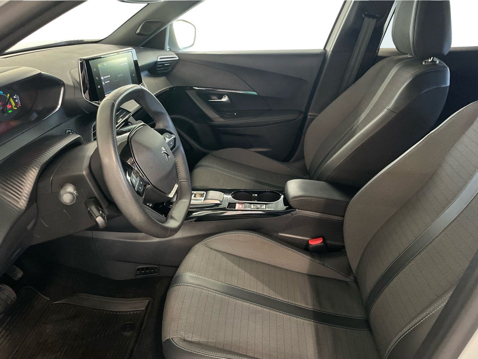 Peugeot e-2008 50 Allure 5d