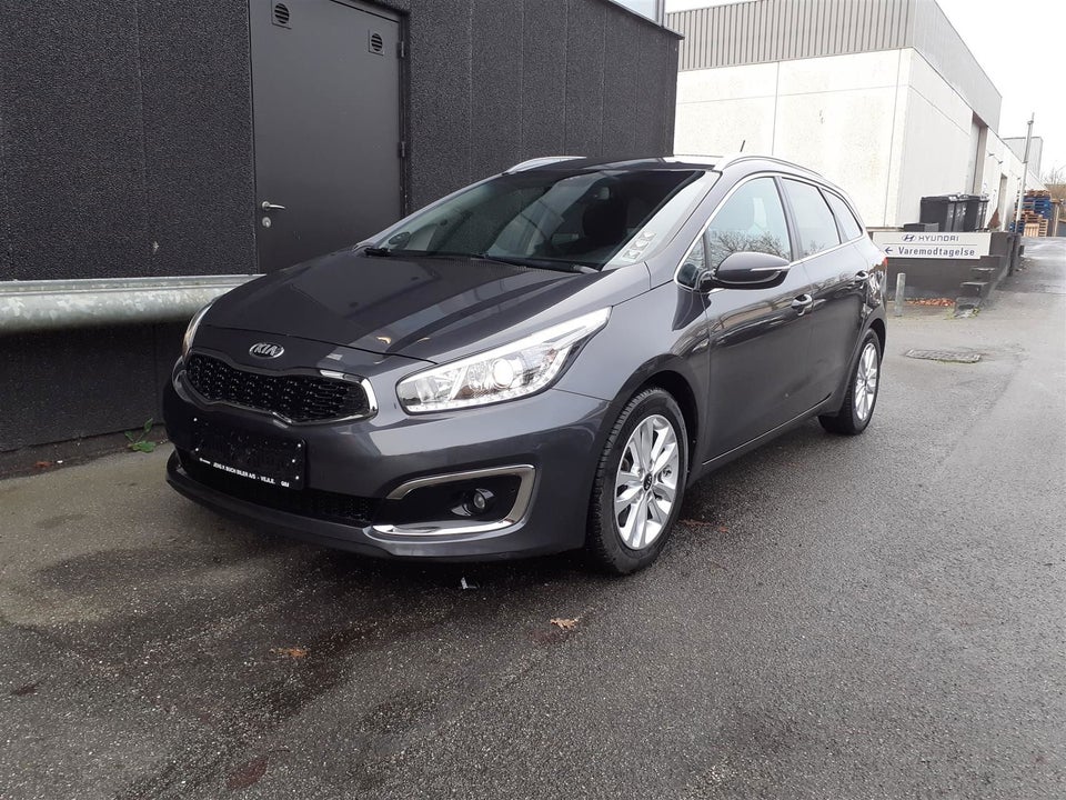 Kia Ceed 1,0 T-GDi Premium SW 5d